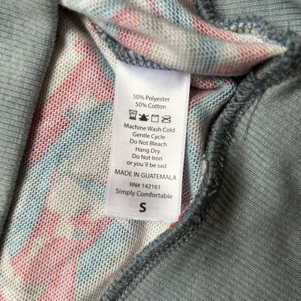 NWT LuLaRoe Jane Short Sleeved Shirt Size Small - Picture 6 of 7